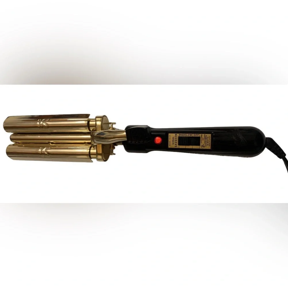 VIDAL SASSOON GOLD SERIES HAIR WAVERS/High & Low heat settings. Heats to 210 VNT